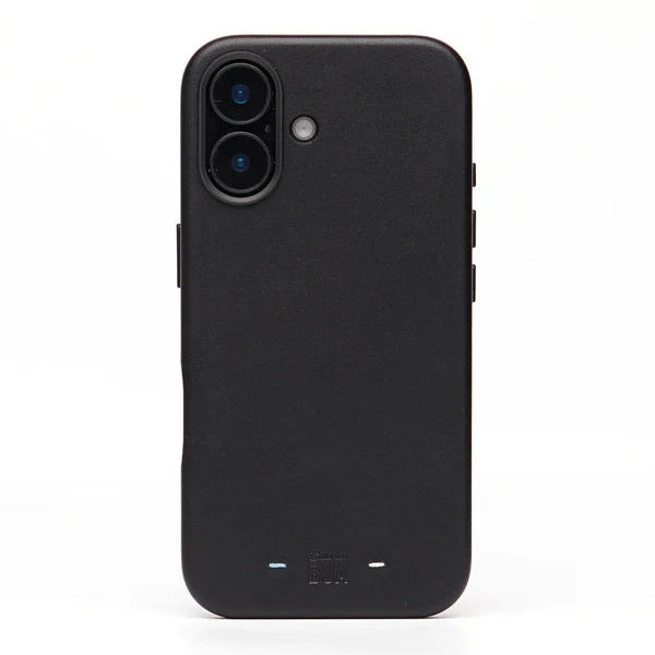 Schwarze iPhone 16 Hülle dargestellt auf weißem Hintergrund.