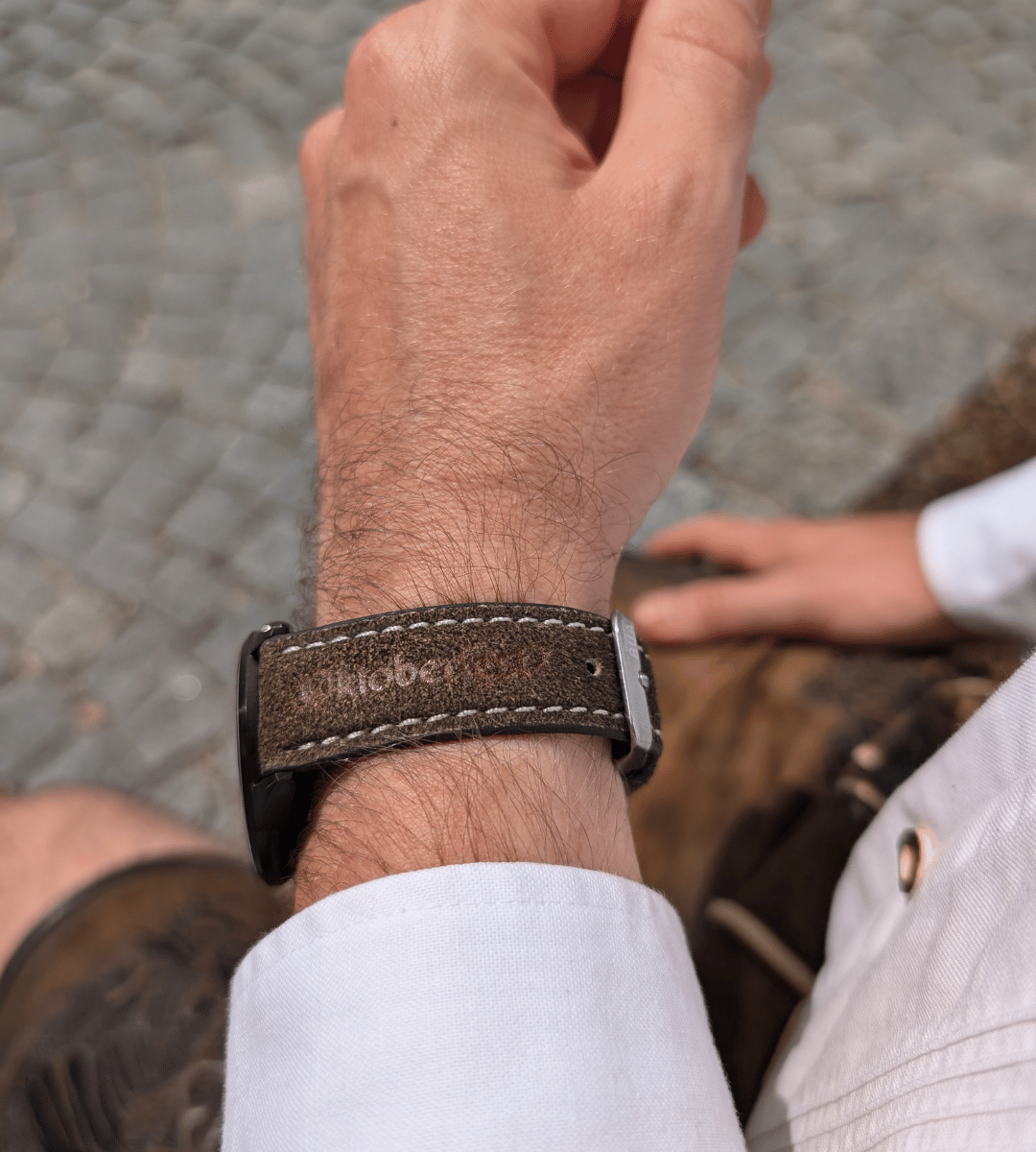 Oktoberfest™️ Lederhosenbandl für deine Uhr, braun