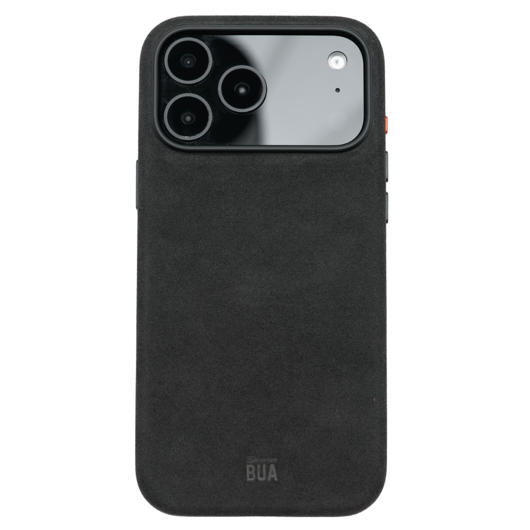 Alcantara Hülle in Anthrazit für iPhone 17 Pro dargestellt auf weißem Hintergrund.
