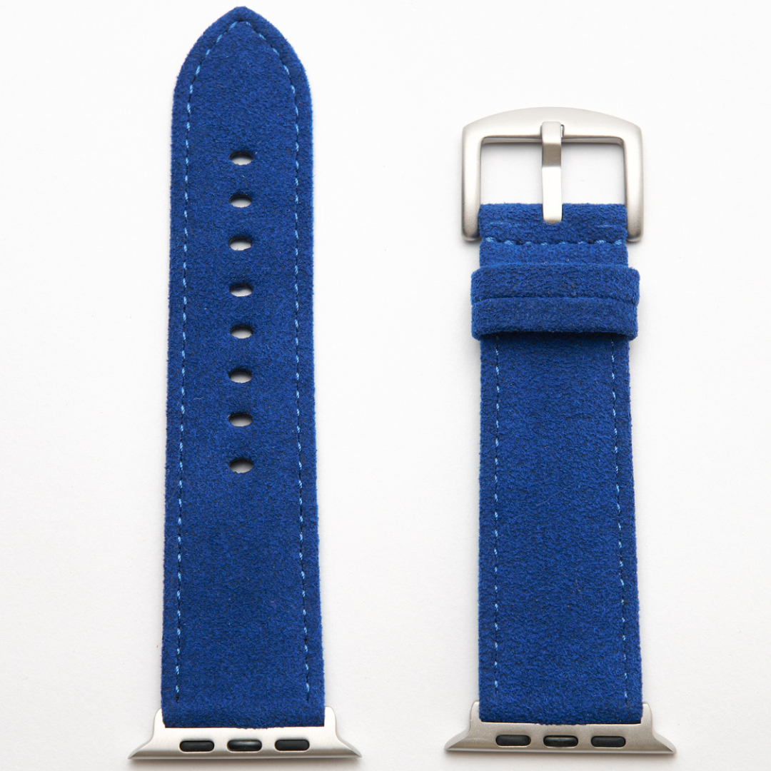 Blaues Alcantara Armband für Apple Watch Ultra mit silberner Edelstahl-Schließe