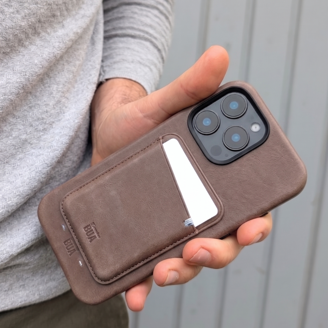 MagSafe Wallet aus Leder für iPhone